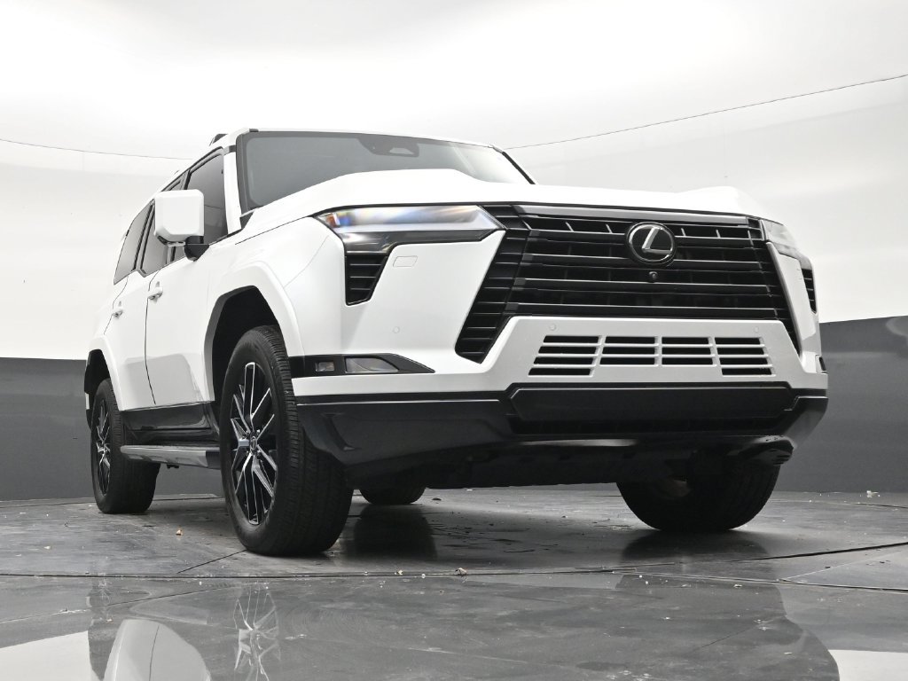 Used 2024 Lexus GX 550 w/ Cold Area Package AWD/4WD image 26