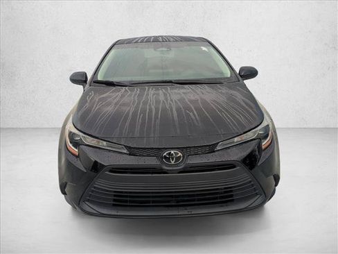 Certified 2024 Toyota Corolla LE FWD image 3