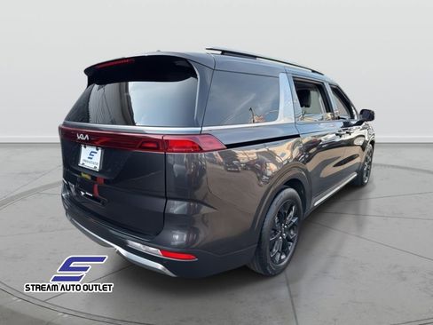 Used 2024 Kia Carnival SX image 7