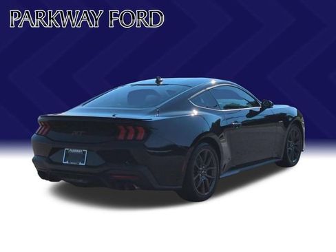 Used 2024 Ford Mustang GT Premium RWD image 5