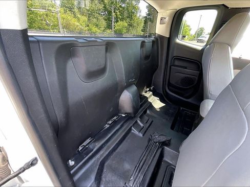 Used 2019 Chevrolet Colorado W/T w/ WT Convenience Package RWD image 25