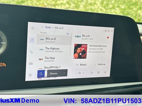 Certified 2023 Lexus ES 350 w/ Premium Package image 38