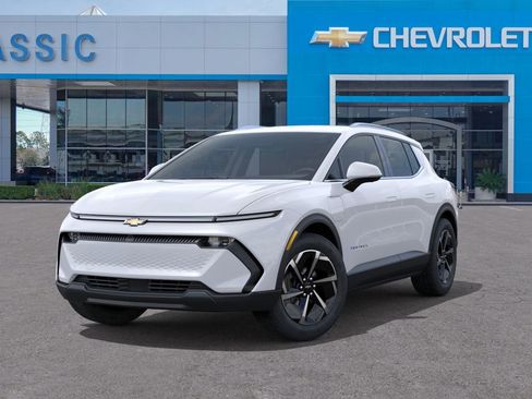 New 2026 Chevrolet Equinox EV LT image 6