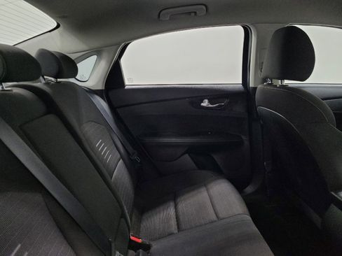 Used 2019 Kia Forte S FWD image 19