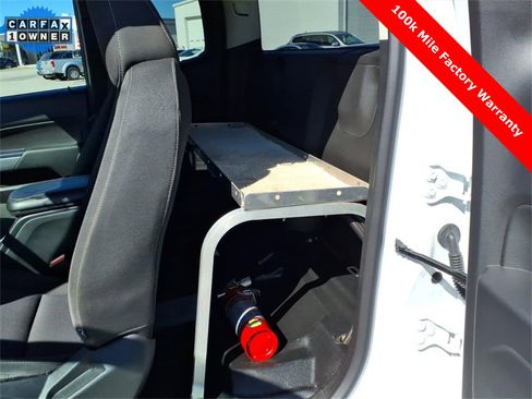 Used 2022 Chevrolet Colorado LT w/ Fleet Safety Package image 19