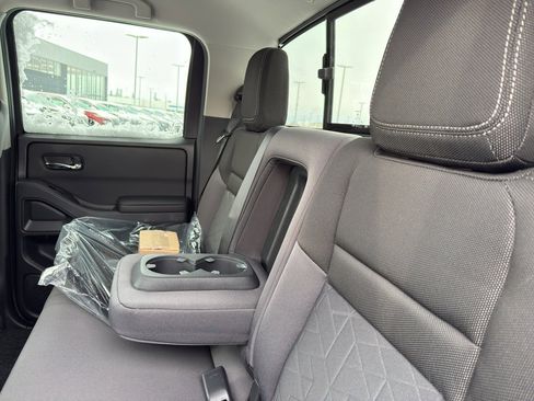 New 2026 Nissan Frontier SV image 33