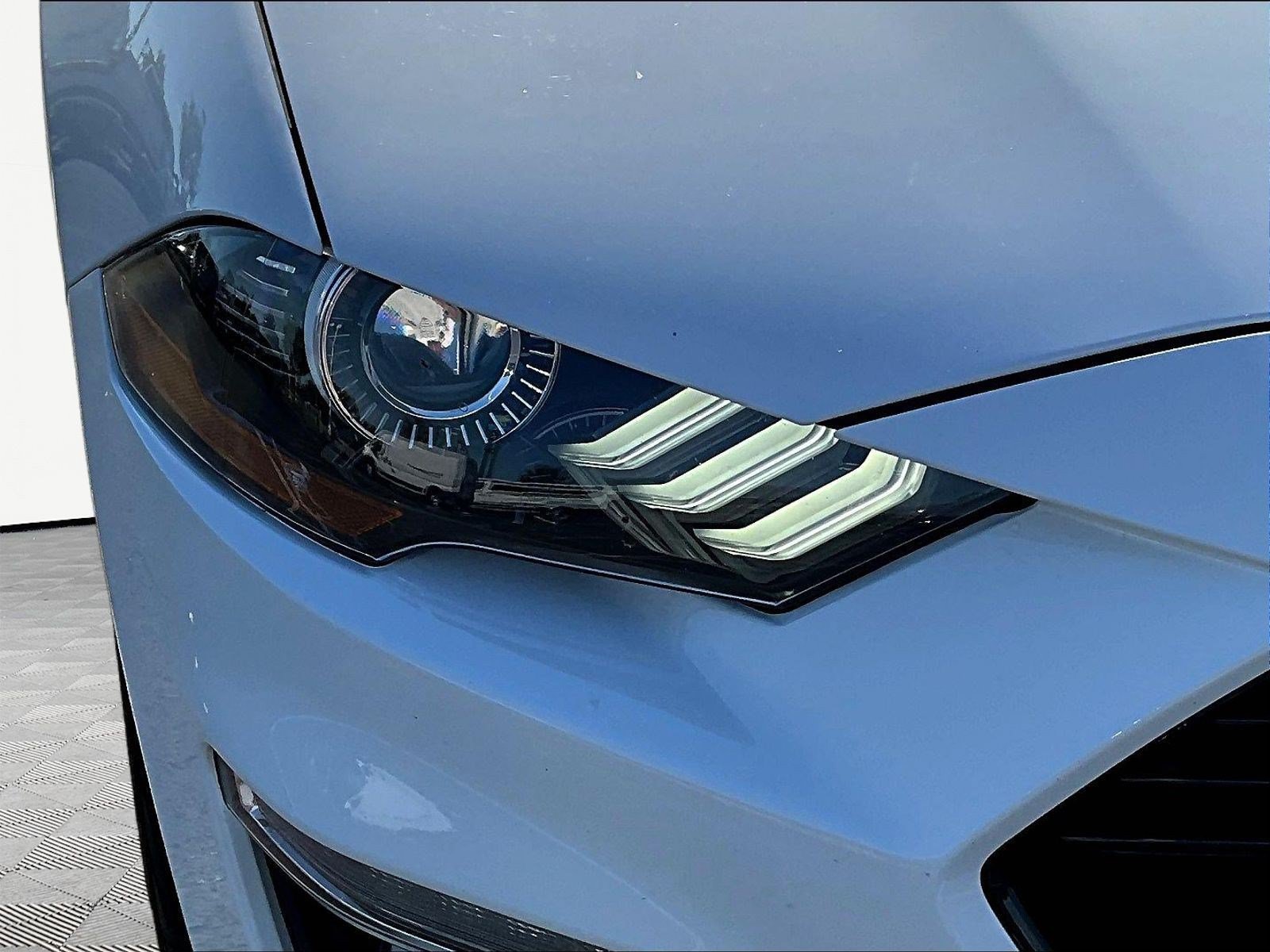Used 2021 Ford Mustang GT Premium w/ Equipment Group 401A RWD image 29