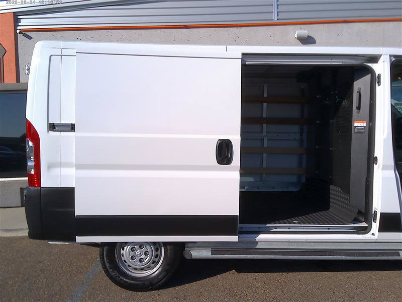 Used 2025 RAM ProMaster 2500 w/ U-Haul Equipment Group FWD image 4