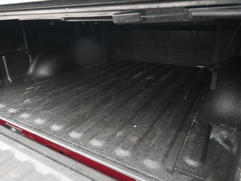 Used 2017 RAM 1500 Laramie w/ Convenience Group image 16