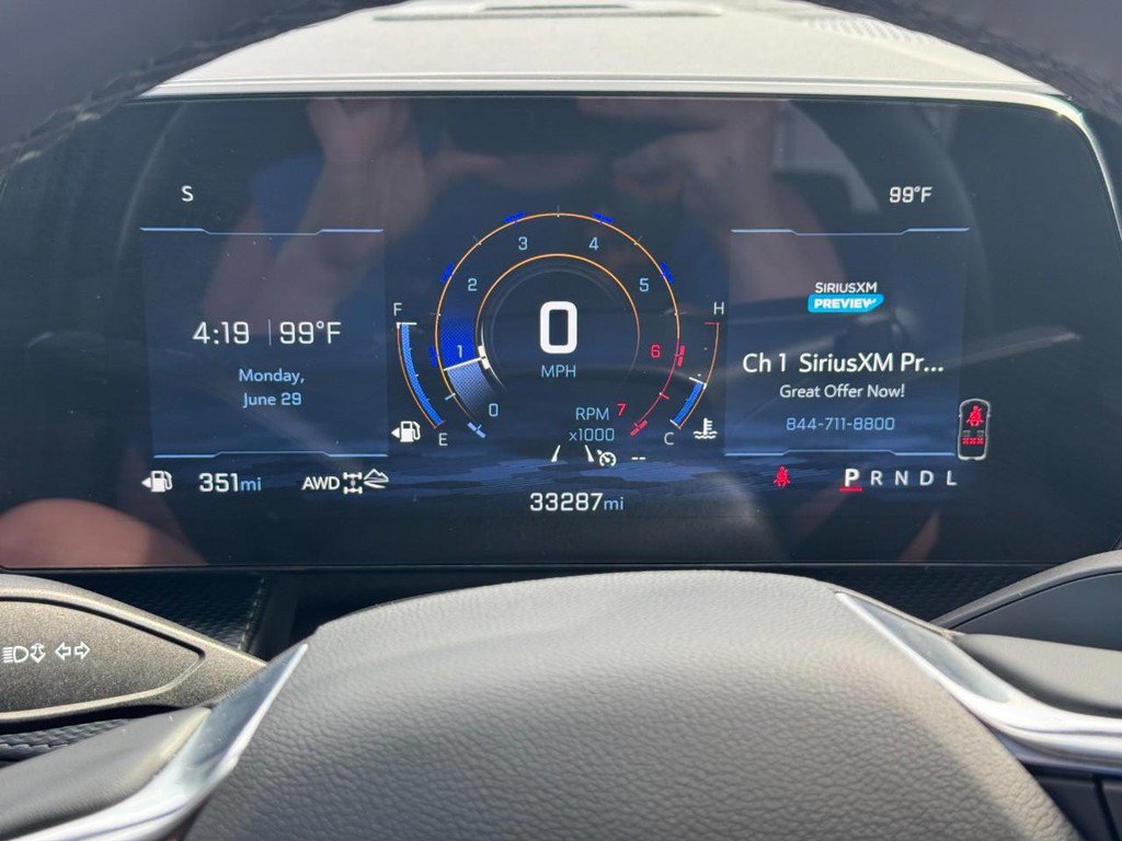 Used 2026 Chevrolet Equinox LT AWD/4WD image 26