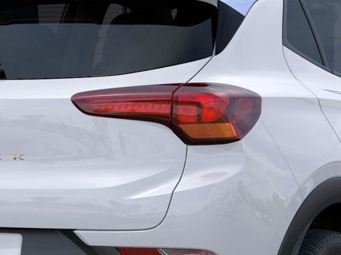 New 2026 Buick Encore GX Preferred image 15