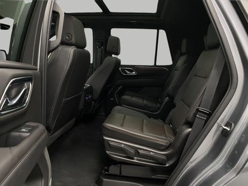 Used 2021 Chevrolet Tahoe High Country w/ Premium Package AWD/4WD image 30