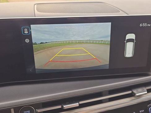 Used 2026 Hyundai Santa Fe SEL FWD image 24