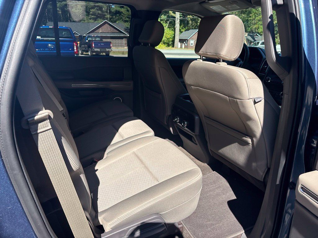 Used 2019 Ford Expedition XLT AWD/4WD image 6
