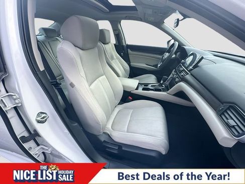 Used 2018 Honda Accord EX image 29