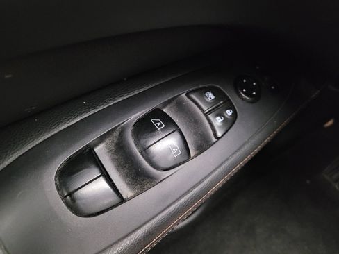 Used 2020 Nissan Pathfinder SV w/ Rock Creek Edition AWD/4WD image 27
