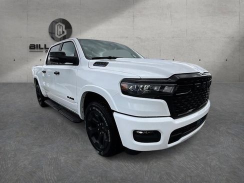 New 2026 RAM 1500 4x4 Crew Cab image 4