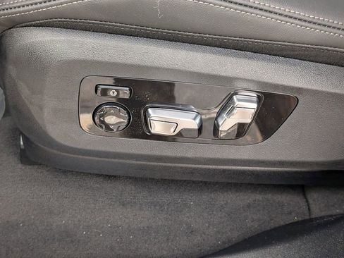 New 2026 BMW X5 xDrive40i w/ Climate Comfort Package image 15