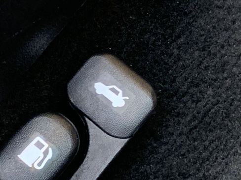 Used 2025 Kia K4 LXS image 22