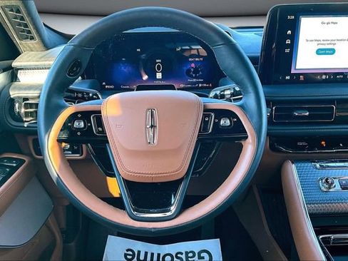 Used 2025 Lincoln Aviator Black Label w/ Black Label Special Edition image 8