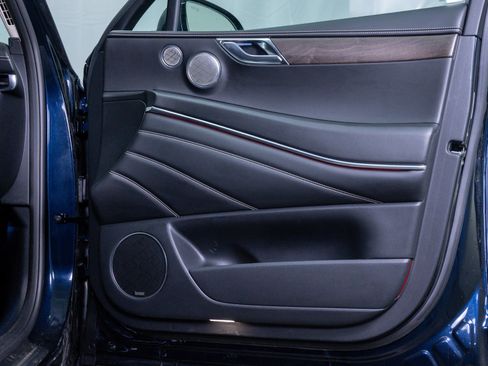 Used 2023 Genesis GV80 3.5T Prestige w/ Prestige Package image 10