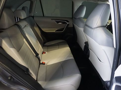 Used 2024 Toyota RAV4 XLE Premium image 24