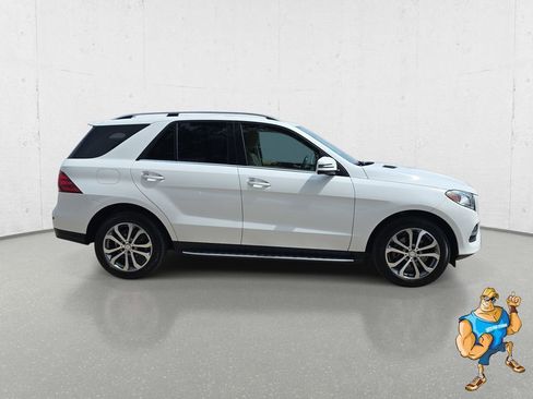 Used 2016 Mercedes-Benz GLE 350 image 4