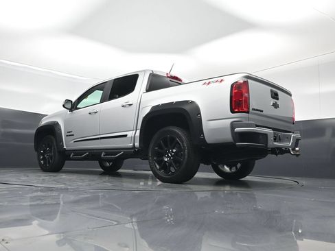 Used 2020 Chevrolet Colorado LT w/ Colorado RST Special Edition AWD/4WD image 44