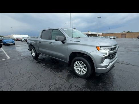 Certified 2023 Chevrolet Silverado 1500 RST image 2