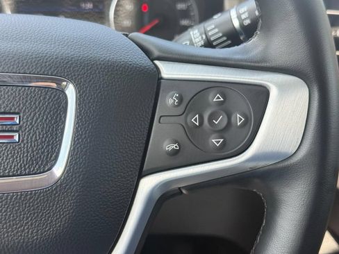 Used 2023 GMC Acadia SLT AWD/4WD image 20
