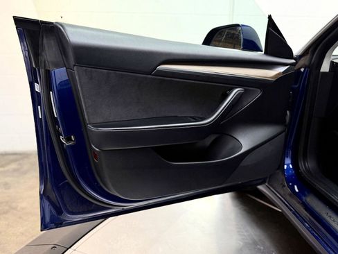 Used 2022 Tesla Model 3 Long Range image 11
