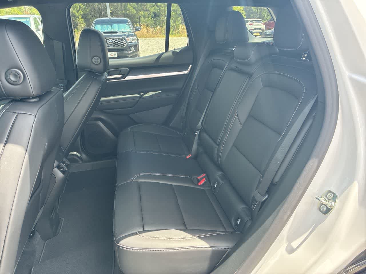 New 2026 GMC Terrain Elevation w/ Elevation Premium Package FWD image 24