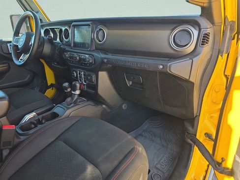 Used 2018 Jeep Wrangler Unlimited Rubicon image 14