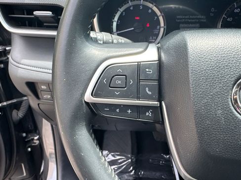 Used 2024 Toyota Highlander XSE AWD/4WD image 26