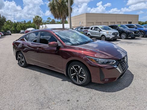 Used 2024 Nissan Sentra SV FWD image 1