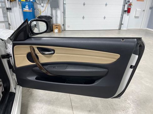 Used 2012 BMW 128i Convertible RWD image 30