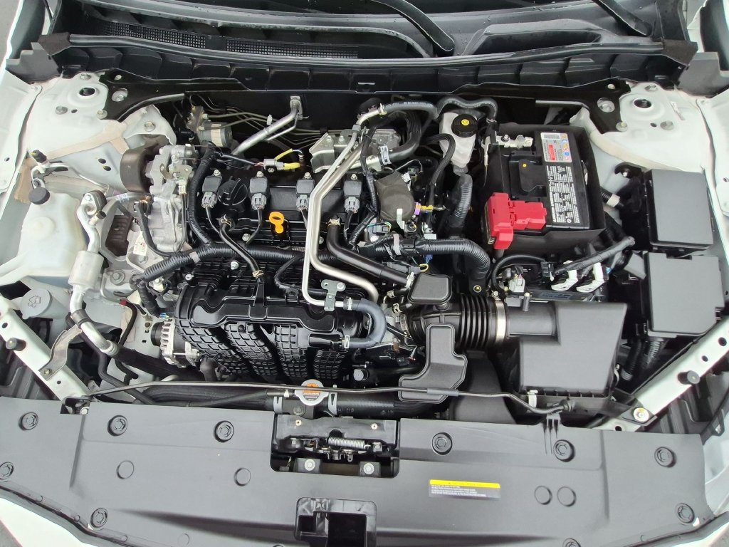 Used 2025 Nissan Altima 2.5 SR w/ SR Premium Package AWD/4WD image 29