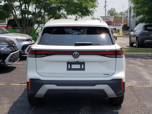 New 2026 Volkswagen Tiguan S AWD/4WD image 4