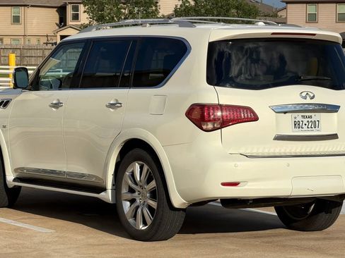 Used 2014 INFINITI QX80 2WD w/ Deluxe Touring Package image 3