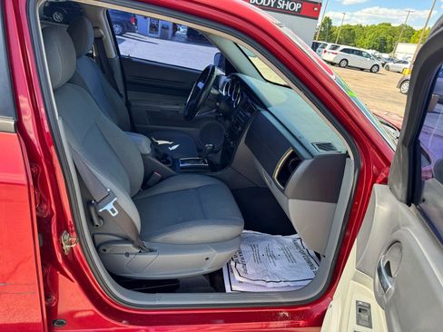 Used 2005 Dodge Magnum SE RWD image 9