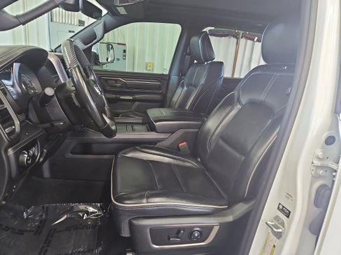Used 2021 RAM 1500 Limited AWD/4WD image 9