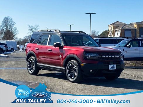 New 2026 Ford Bronco Sport Outer Banks w/ Outer Banks Tech Package+ AWD/4WD image 1
