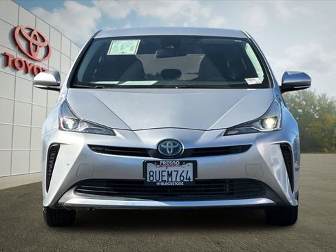Certified 2021 Toyota Prius LE w/ Carpet Mat Package (TMS) FWD image 8