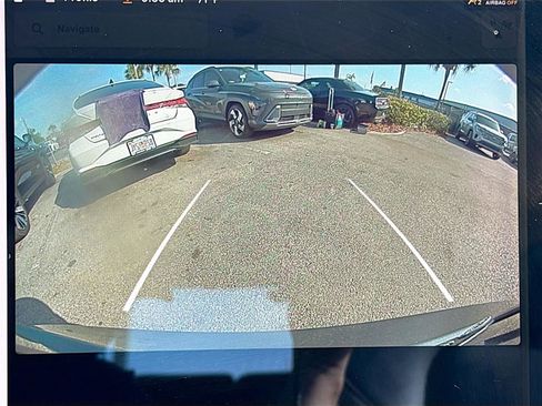 Used 2018 Tesla Model 3 Long Range image 14