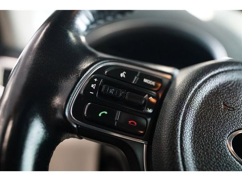 Used 2018 Kia Optima EX image 23