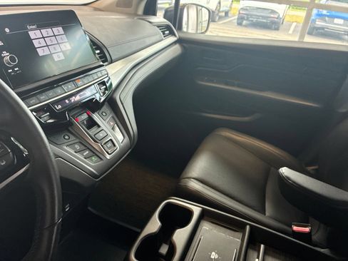 Used 2025 Honda Odyssey EX-L image 20