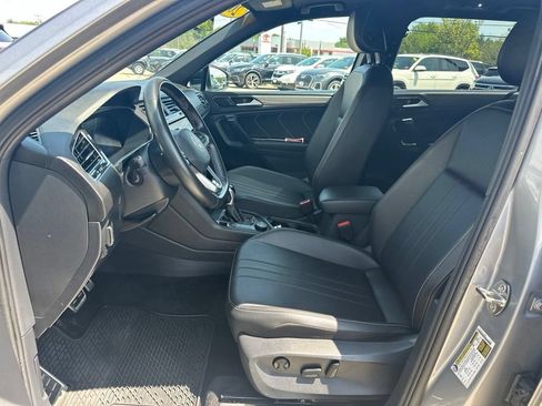 Used 2023 Volkswagen Tiguan SE R-Line AWD/4WD image 13