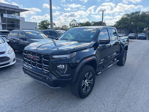 Used 2023 GMC Canyon AT4 w/ AT4 Premium Package image 3