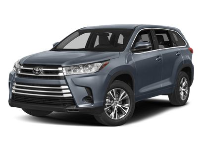 Used 2018 Toyota Highlander LE