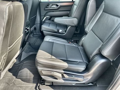 New 2026 GMC Yukon XL Denali w/ Sun & Power Step Package RWD image 16